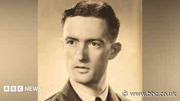 D-Day hero's medals and logbooks to be auctioned
