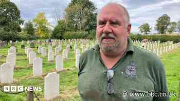 The veteran who travels the country cleaning military graves