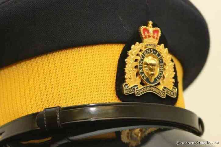 Vancouver Island residents lose more than $220K to scammers