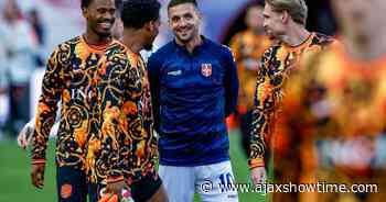 Taylor blij met samenwerking met Xavi: 'Bij Ajax waren dat de voorbeelden'