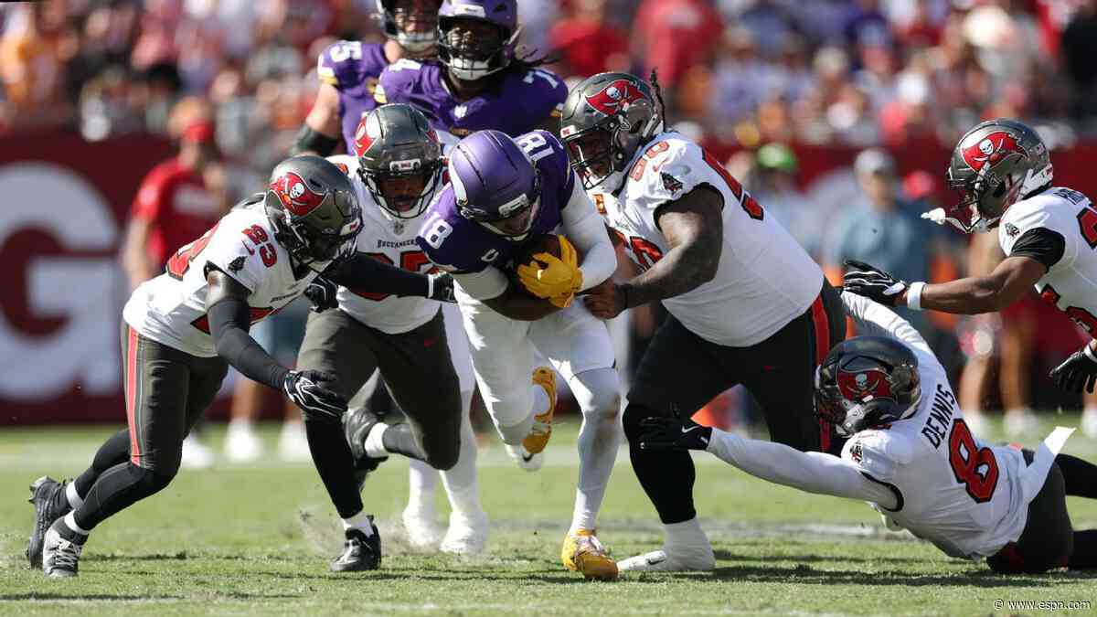Jefferson hurt early, later ruled out by Vikings due to ankle injury