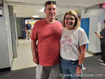 Alumni from Jefferson and Washington junior high schools bid a final farewell