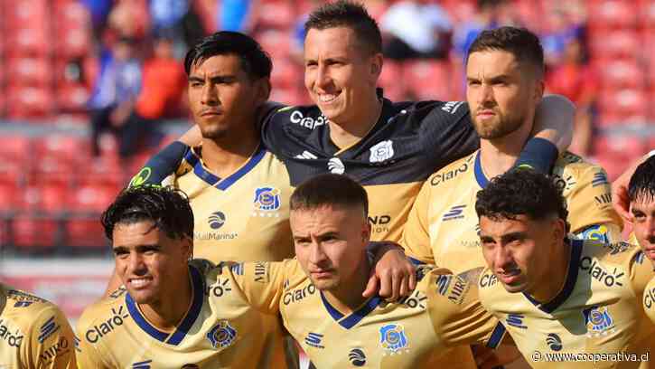 Oyarzún explotó contra la ANFP: Espero que hayan disfrutado este día histórico y vergonzoso