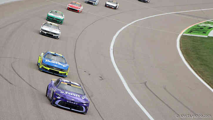 Multi-Car Wreck Erupts on Kansas Restart, Collects Bubba Wallace, Carson Hocevar