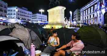 Betogers kamperen voor tweede nacht op rij in centrum Madrid uit protest tegen wooncrisis