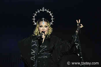 Madonna Opens the 2026 VMAs with Sabrina Carpenter, Charli XCX