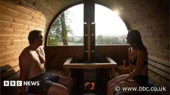 Why saunas are becoming the new dating hotspot