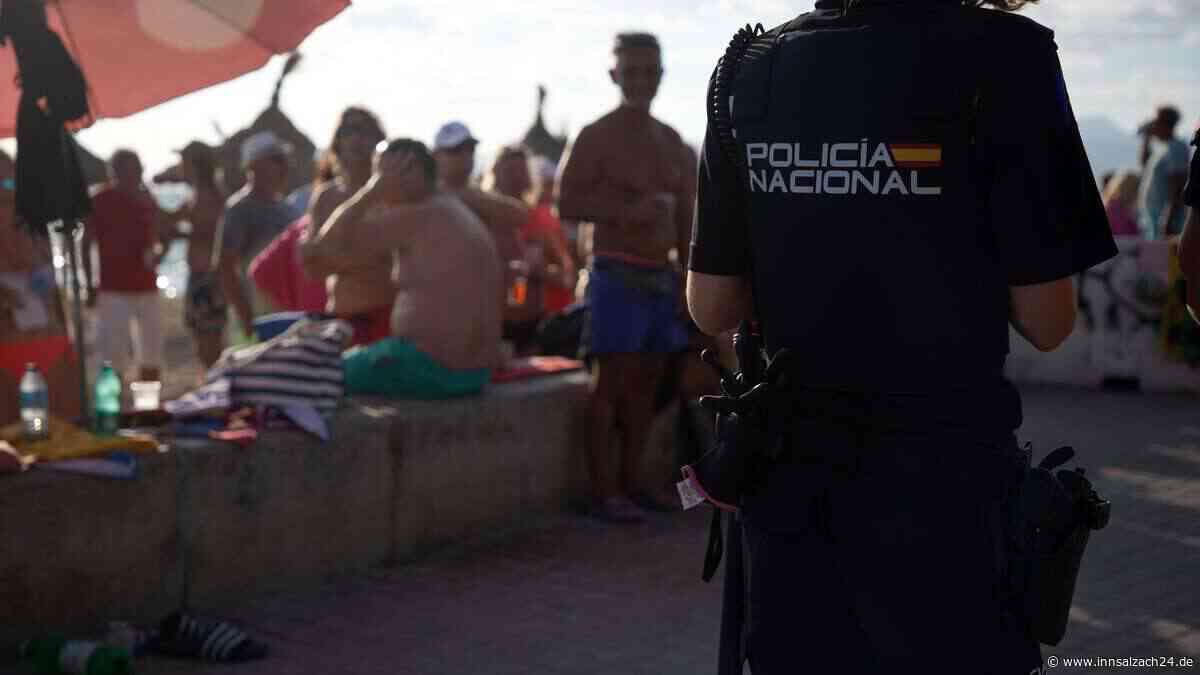 „Fuck the police“: Mallorca-Tourist rastet völlig aus – Polizist muss Dienstwaffe zücken
