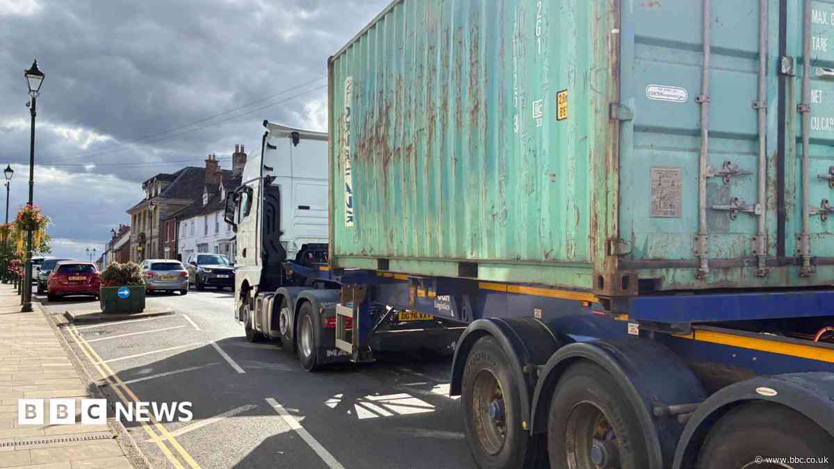 Villagers may be asked to help in HGV crackdown