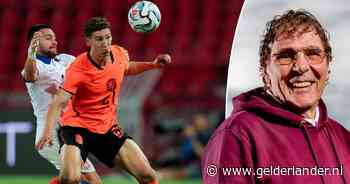 Column Willem van Hanegem | Van Bommel gaat in de toekomst zeker een bepalende speler voor Oranje worden