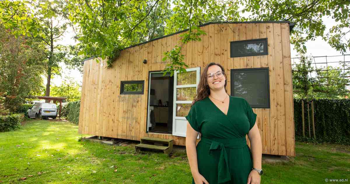 Marieke wilde niet in een studentenhuis wonen, maar wel op zichzelf: dus bouwde ze een tiny house