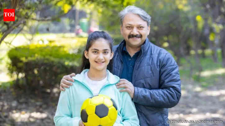 5 Things children learn from their elders without even realising: everyday habits and values that shape them