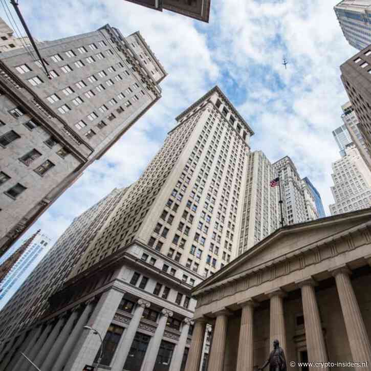Amerikaanse bank valt om maar klanten kunnen bij hun geld