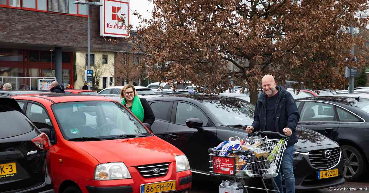 Nederlanders geven 9 procent meer geld uit in buitenlandse supermarkt