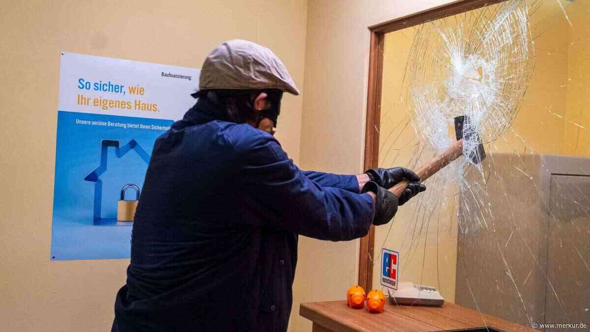 Zwei Serienmörder im Visier