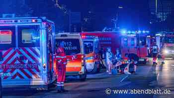 Wieder steht ein Auto in Billstedt in Flammen: Chevrolet brennt vollständig aus