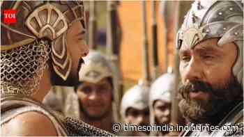 Iran Consulate shares Prabhas' 'Baahubali' battle clip