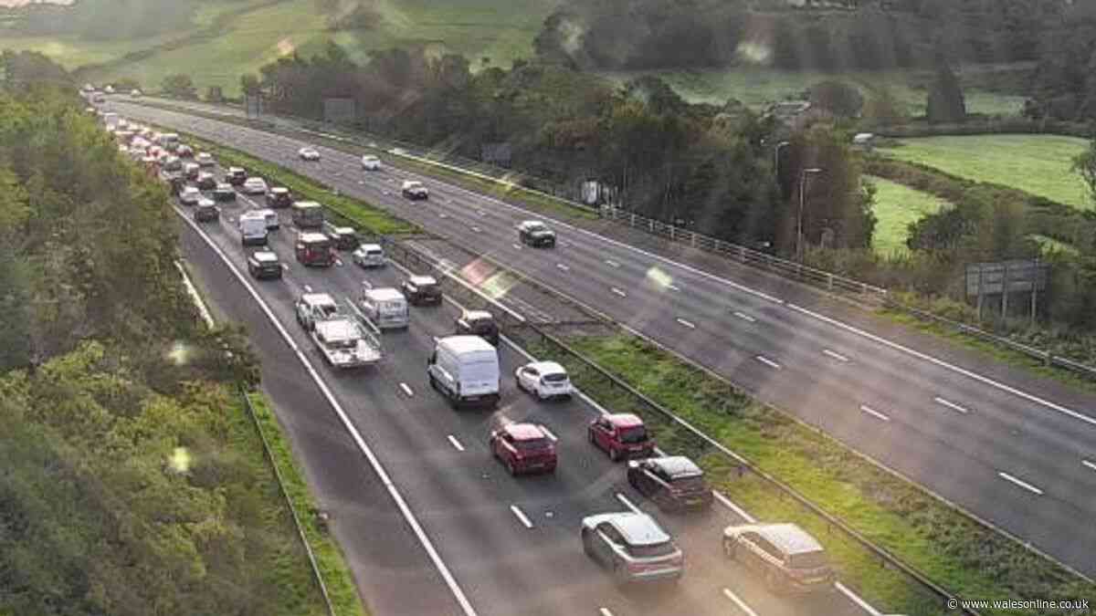 M4 stretch closed between Bridgend and Cardiff after serious crash