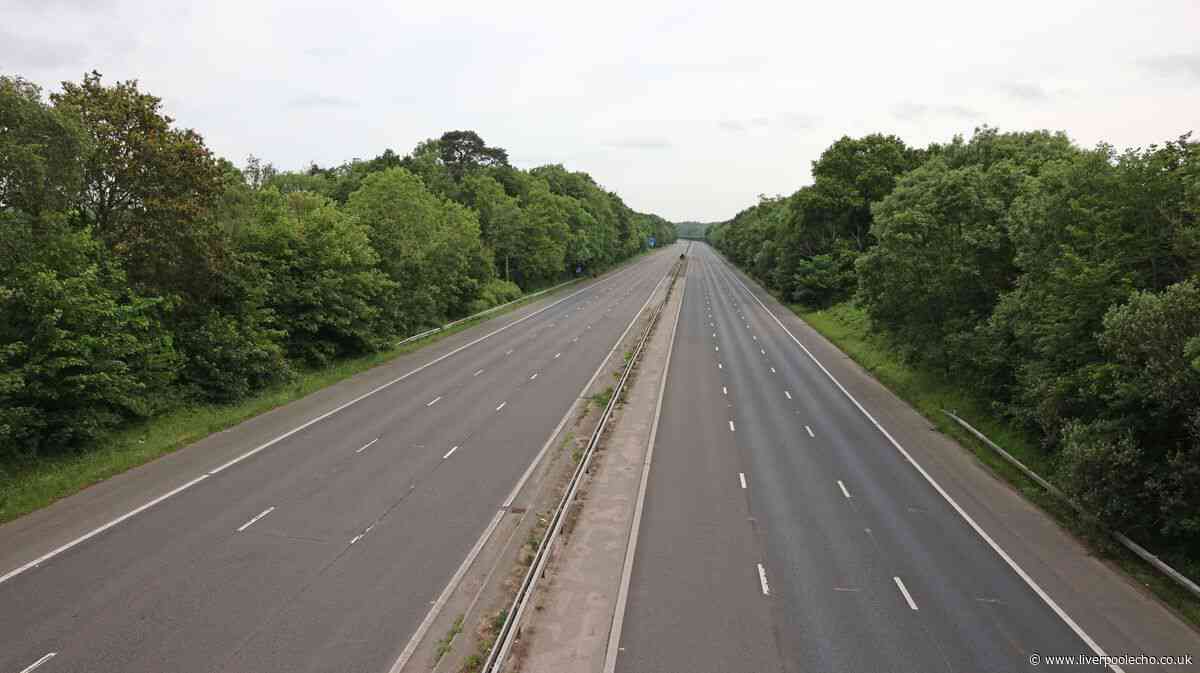 Closure of motorway for resurfacing announced