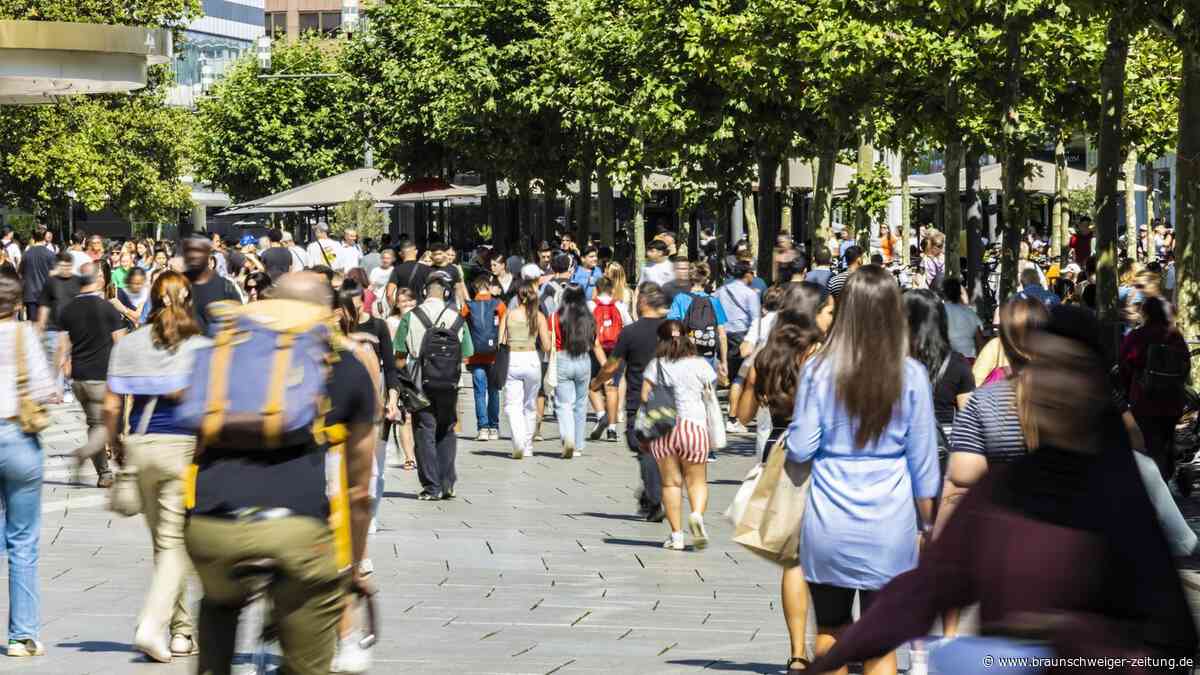 „Stadtbild“-Vorstoß von Rhein: Zuspruch aus der CDU – eine Ministerin begehrt auf