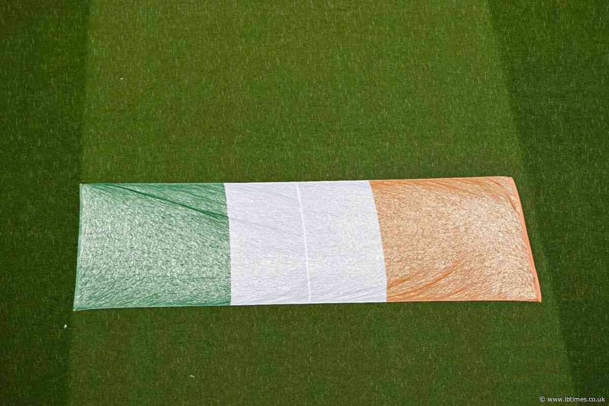 Ireland Beats Israel 3-0 in UEFA Match as Players Wear Black Armbands and Bow Heads During National Anthem