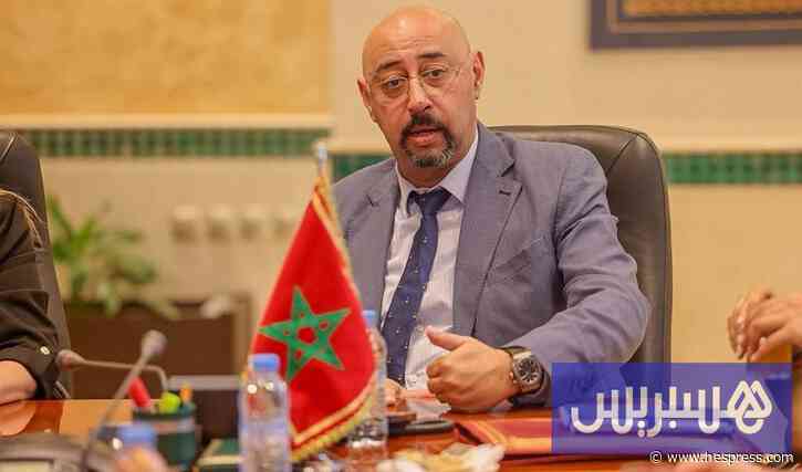 بعد أيام من الجدل .. عمدة طنجة "المبحوث عنه" يع