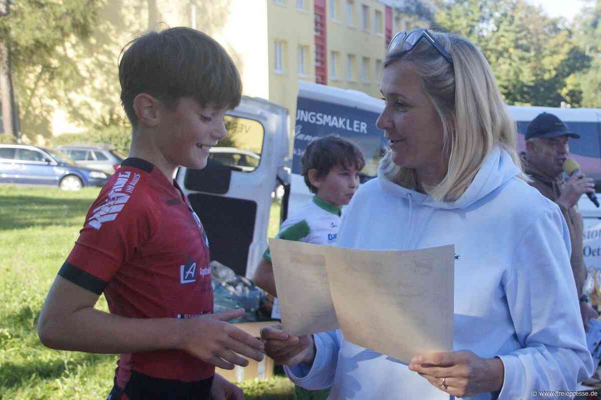 Zwickauer Radsporttalente erleben beim Sparkassen-Cup ein Wechselbad der Gefühle