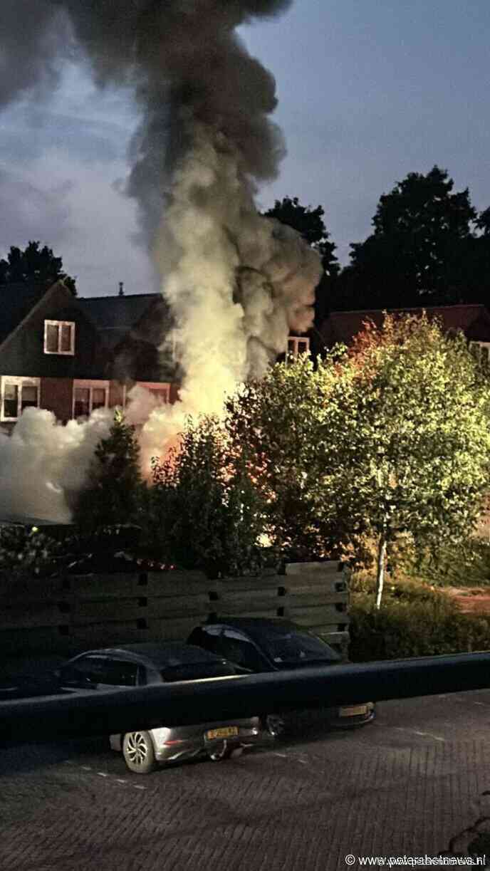 Honderden huishoudens in Mijdrecht nacht zonder stroom na brand in elektriciteitskast