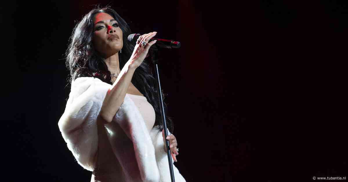 Pussycat Doll Nicole Scherzinger met brandwond op podium in Ziggo Dome: ‘Show must go on’