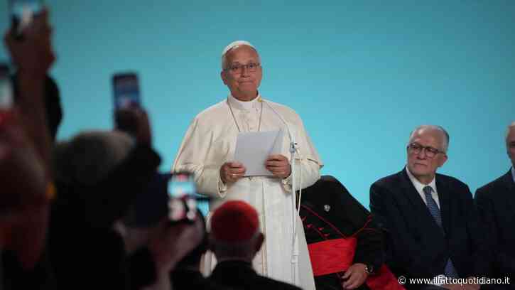 Il Papa all’Europa: “Attenti all’illusione del riarmo. Relazioni tra Stati sempre più barbare, si lavori per la pace”