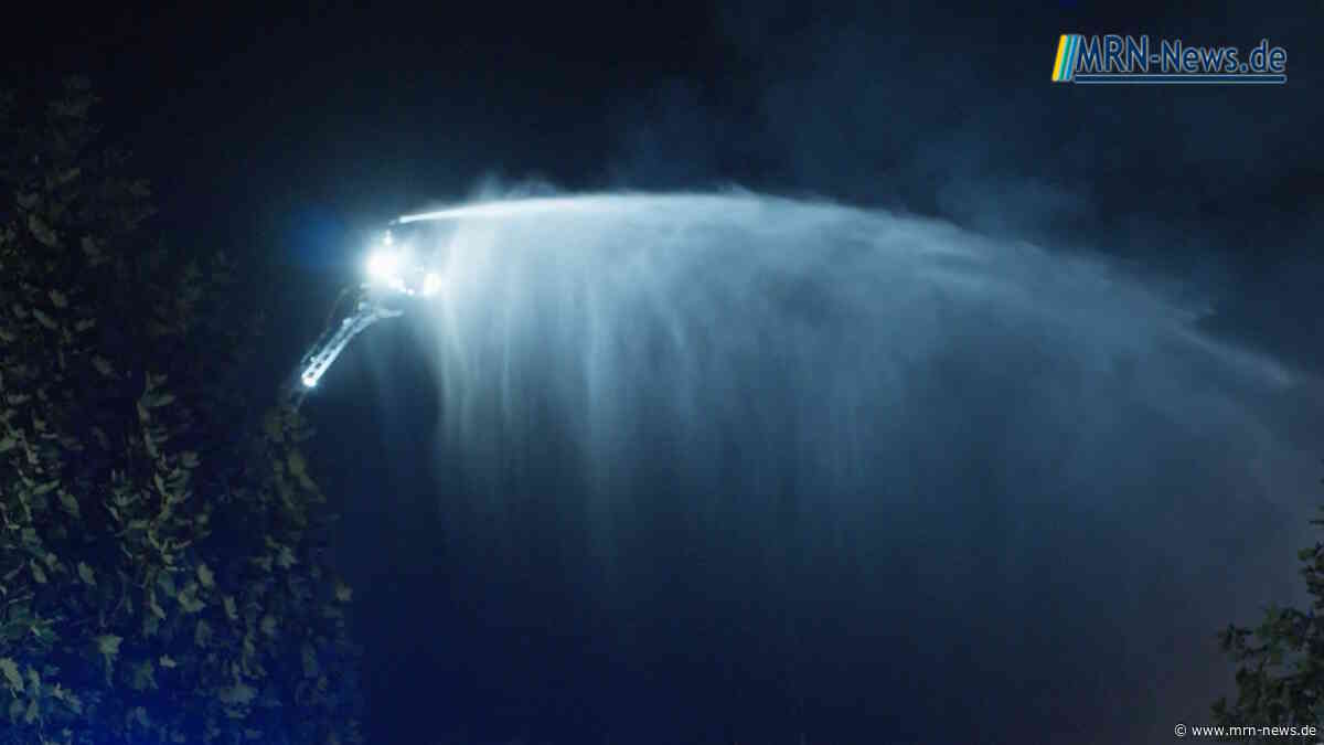 Offenbach an der Queich – UPDATE nach Großbrand: MRN-News veröffentlicht Video vom Feuerwehreinsatz