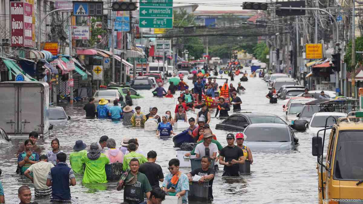 Duizenden inwoners Bangkok in noodopvang na noodweer