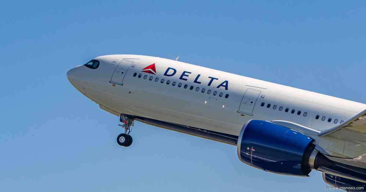 U.S.-bound flight makes emergency landing due to smoke