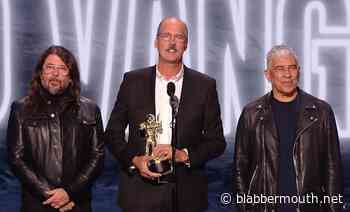 NIRVANA's Surviving Members Reunite To Accept 'Video Vanguard Award' At 2026 MTV VMAs