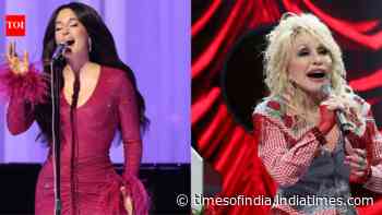 Kacey Musgraves honors Dolly Parton at VMAs