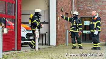 Wenn die Feuerwehr selbst die Feuerwehr ruft: Kurioser Einsatz in Harburg