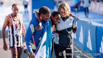 Dramatische zege van Tigst Assefa (29) in marathon Berlijn eindigt met achillespeesoperatie en maanden herstel