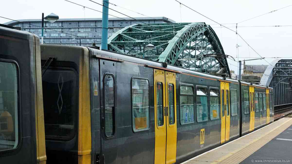 Major delays after Metro services suspended in Sunderland and North Tyneside due to 'infrastructure issues'