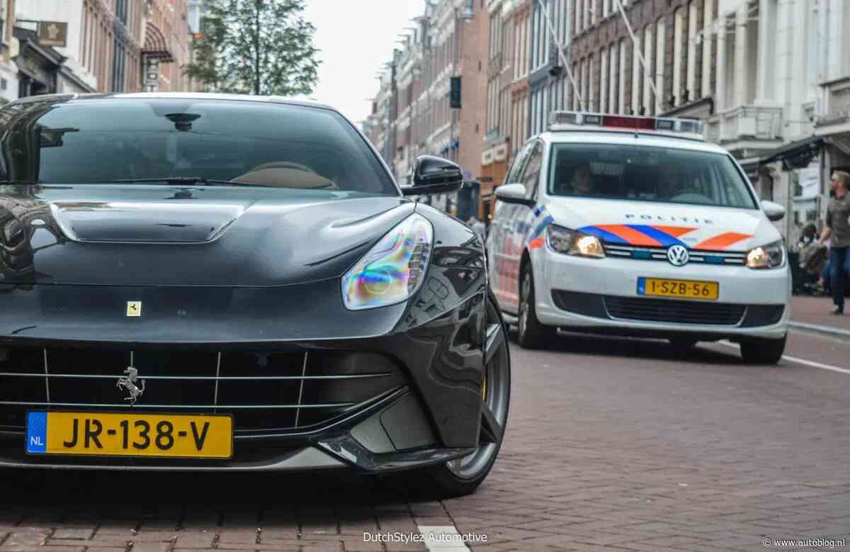 Let op: de politie gaat extra controleren op telefoongebruik achter het stuur