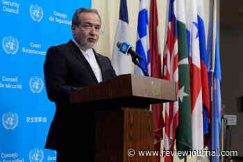 Mediators are still working with Iran and the US on a possible deal, officials say