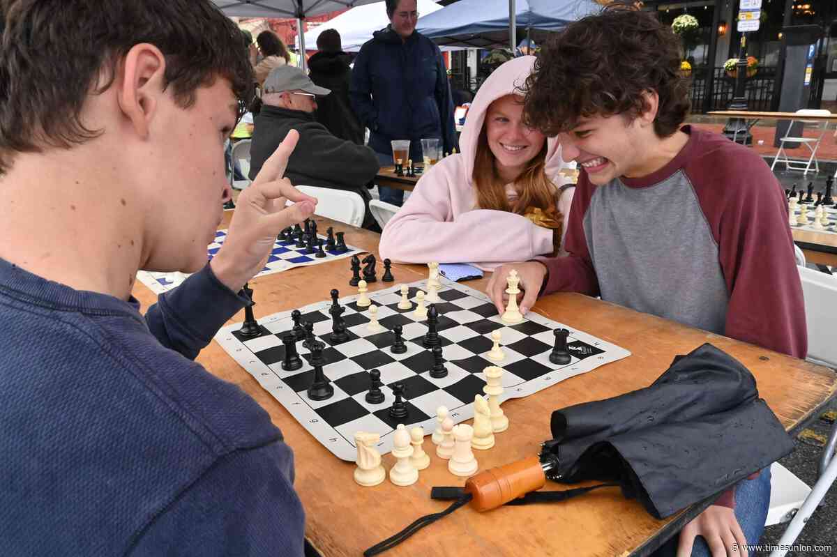 Photos: Fun in the rain at the Upper Madison Street Fair in Albany