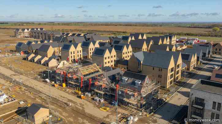 UK housebuilder stocks surge: should you buy?