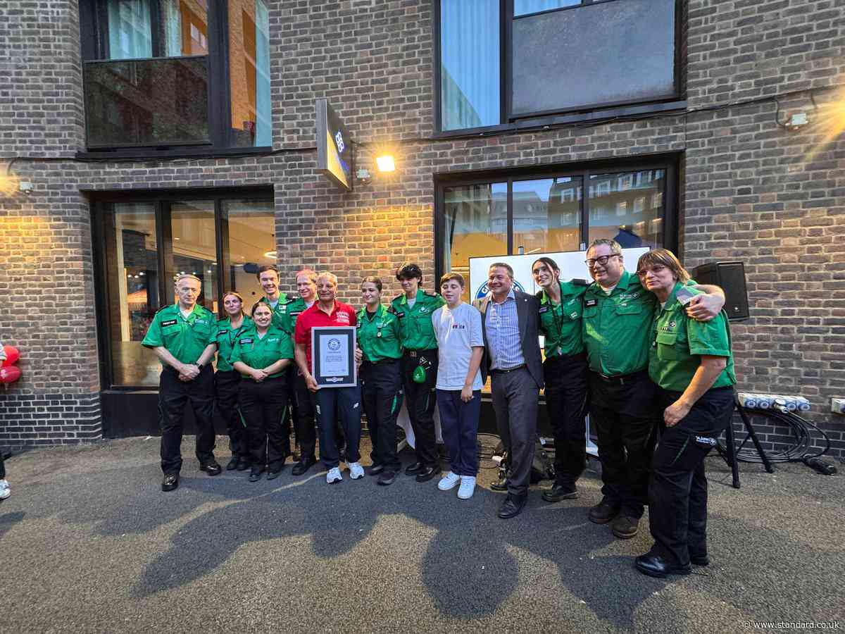 Guinness World Record set in London for most people performing CPR in one hour