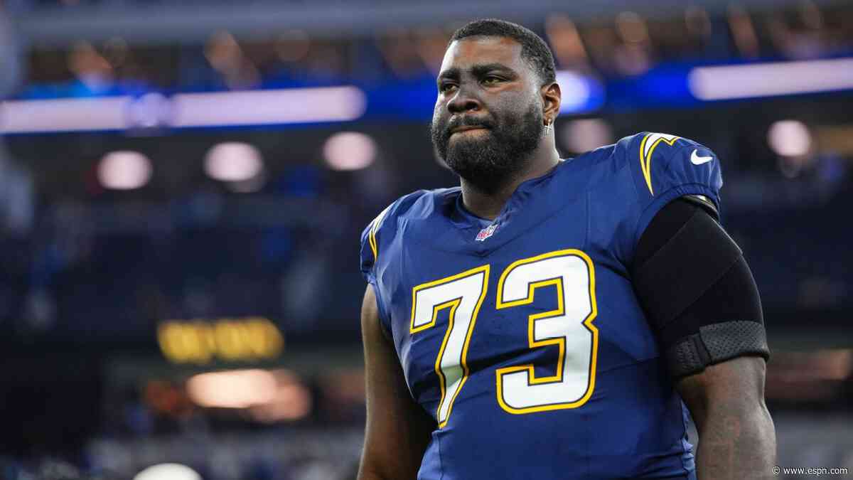 Source: Pack add 2nd ex-1st-rounder to struggling O-line, ink Becton