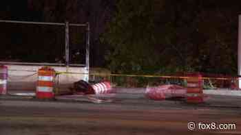 SUV falls off Cleveland bridge, lands in parking lot below, killing 1