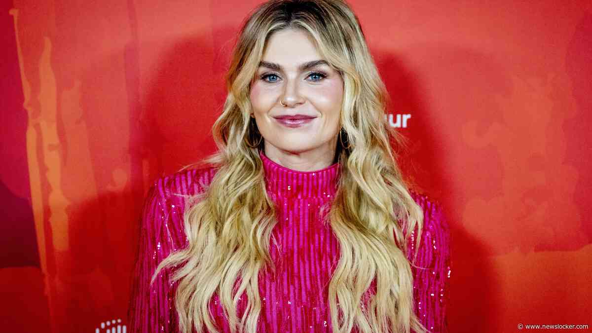 Roxeanne Hazes gaat met theatertour uit comfortzone