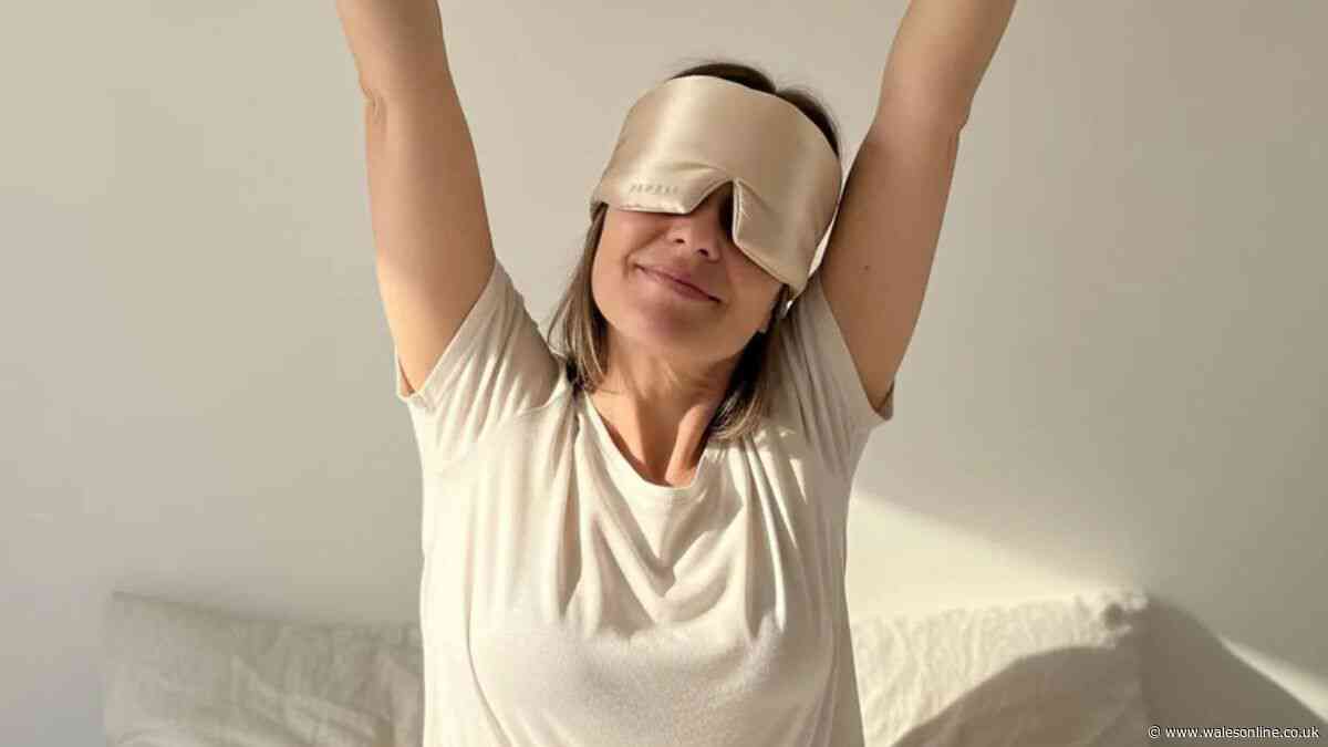 Light sleepers snap up £30 off blackout silk mask like 'luxury spa experience'