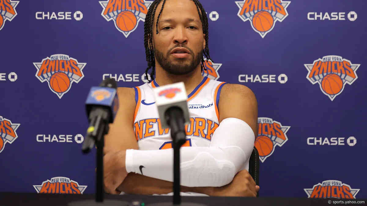 After summer of adoration, Knicks get back to business of title defense