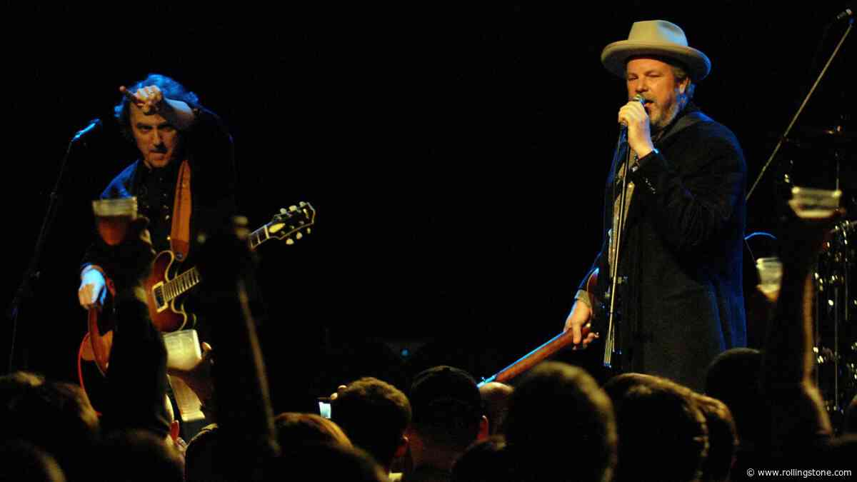 Robert Earl Keen’s Longtime Guitarist Received an ALS Diagnosis. Texas Music Is Rallying