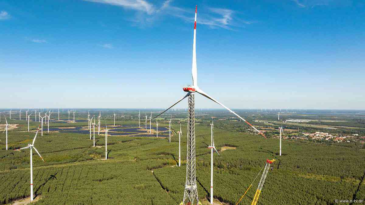 Strom für 7500 Haushalte: Das höchste Windrad der Welt steht nun in Brandenburg